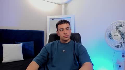 david_rtr online show from November 2025 07:35:01 PM