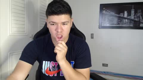 Snapshot of david_smit_ chatting on December 2024 02:22:01 PM david smit online show from December 2024 02:22:01 PM