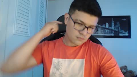 Snapshot of david_smit_ chatting on January 2025 08:46:01 PM david smit online show from January 2025 08:46:01 PM