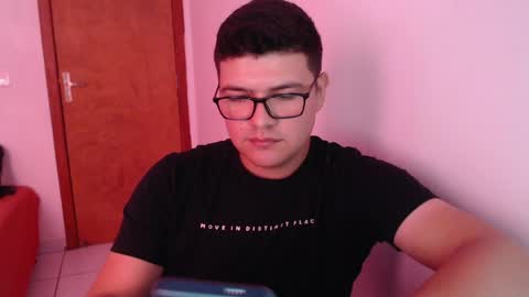 Snapshot of david_smit_ chatting on April 2026 11:41:02 AM david smit online show from April 2026 11:41:02 AM