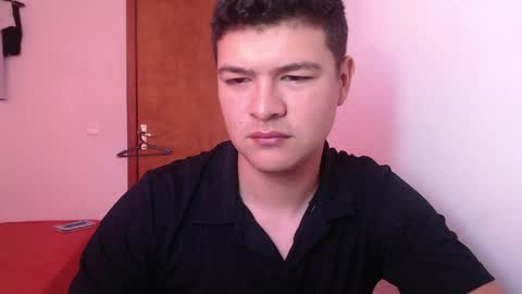 Snapshot of david_smit_ chatting on April 2026 05:06:01 PM david smit online show from April 2026 05:06:01 PM