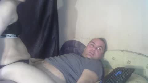 Snapshot of davidandlucy chatting on March 2025 12:33:02 PM Lucy and David online show from March 2025 12:33:02 PM