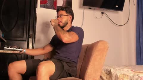 Davide online show from April 2026 11:25:01 AM