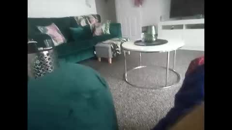 davidf75 online show from October 2025 08:11:02 AM