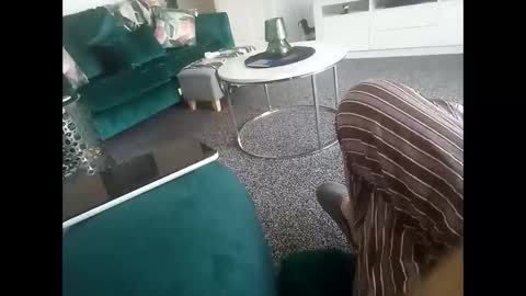 davidf75 online show from October 2025 08:34:02 AM