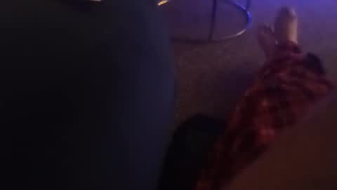 davidf75 online show from December 2025 08:01:02 AM