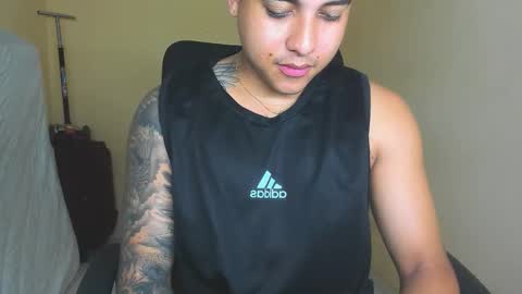 Lennon online show from September 2025 08:40:01 AM