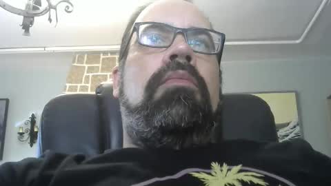 Snapshot of davidmax245 chatting on May 2026 05:50:02 PM davidmax245 online show from May 2026 05:50:02 PM