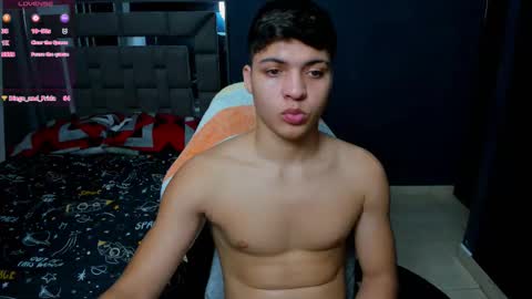 davidro030 online show from February 2026 02:33:01 AM