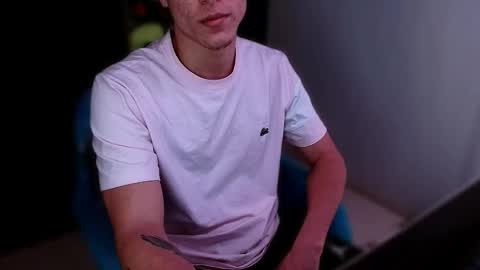 davidsalazar33 online show from November 2025 05:50:02 AM