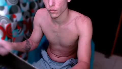 davidsalazar33 online show from November 2025 09:52:01 PM