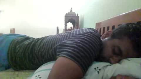 Snapshot of davidvishu975 chatting on June 2026 07:40:02 AM Dude97 online show from June 2026 07:40:02 AM