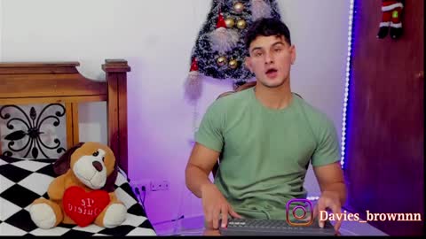 Davies brown    schedule 12pm to 5pm col time online show from December 2024 08:12:02 PM