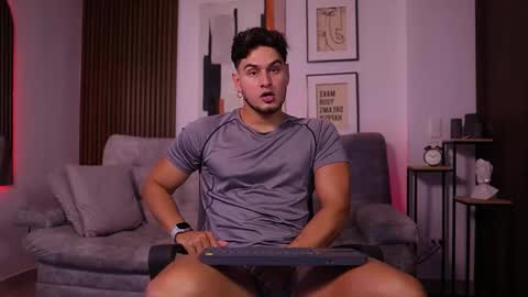 Davies brown    schedule 12pm to 5pm col time online show from October 2025 09:39:01 PM