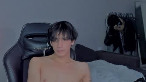 davis online show from January 2025 08:26:02 PM