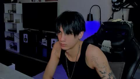 davis online show from February 2026 09:09:02 PM