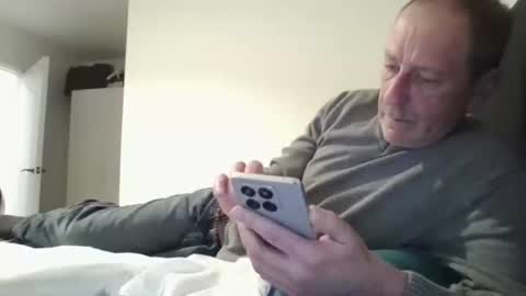 davyboi15 online show from April 2026 08:13:02 PM