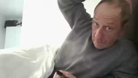 davyboi15 online show from April 2026 07:45:01 AM