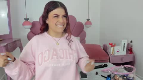 Snapshot of dawa_angels chatting on January 2025 04:54:02 PM DAWA ANGELS online show from January 2025 04:54:02 PM