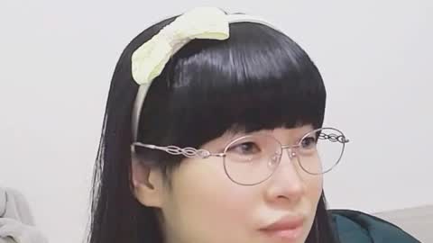 Snapshot of dawnlove22 chatting on March 2026 05:24:01 AM Mita online show from March 2026 05:24:01 AM