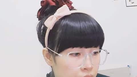 Snapshot of dawnlove22 chatting on March 2026 05:46:01 AM Mita online show from March 2026 05:46:01 AM