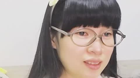 Snapshot of dawnlove22 chatting on April 2026 03:17:01 AM Mita online show from April 2026 03:17:01 AM