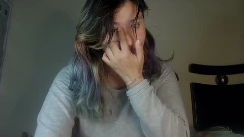 Snapshot of daya202 chatting on January 2025 08:41:01 AM Eli online show from January 2025 08:41:01 AM