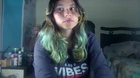 Snapshot of daya202 chatting on February 2025 01:40:01 AM Eli online show from February 2025 01:40:01 AM