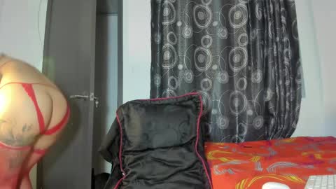 Dayan foxx online show from February 2025 03:09:02 AM