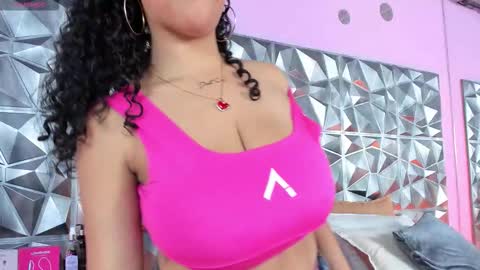 Snapshot of dayanne_campbelll chatting on March 2026 05:34:01 AM Dayanne online show from March 2026 05:34:01 AM