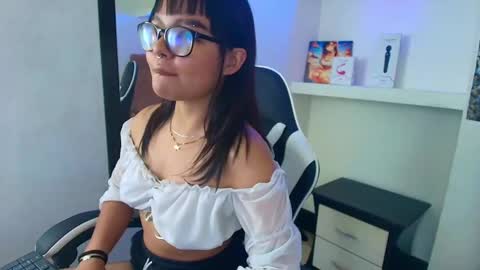 Dayo  online show from September 2025 04:49:02 AM