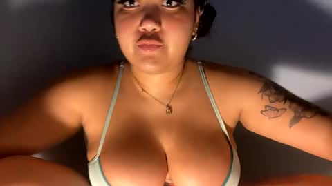 Snapshot of dayqueen1 chatting on April 2026 08:56:02 AM dayqueen1 online show from April 2026 08:56:02 AM