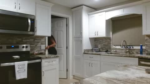 Dazey online show from December 2025 11:44:01 PM