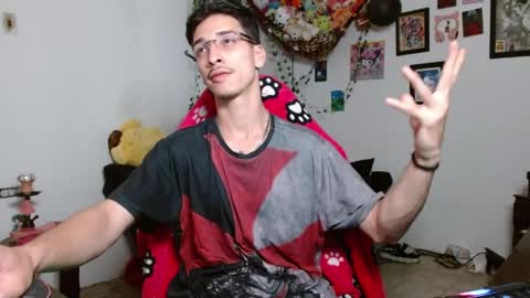 Snapshot of dazzayyy chatting on April 2026 10:51:02 PM dazzayy online show from April 2026 10:51:02 PM