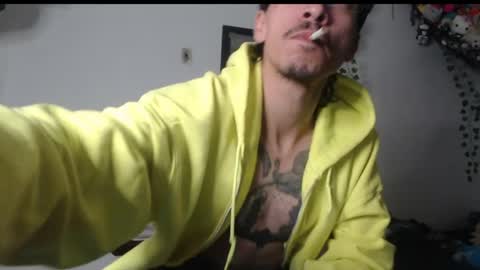 Snapshot of dazzayyy chatting on June 2026 10:14:02 AM dazzayy online show from June 2026 10:14:02 AM