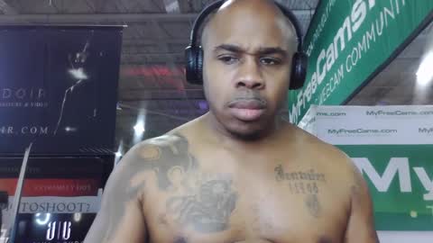 DCrush online show from December 2024 01:24:02 AM