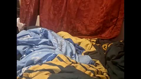 Snapshot of deadbirdink8o8 chatting on February 2026 07:12:02 AM deadbirdink8o8 online show from February 2026 07:12:02 AM