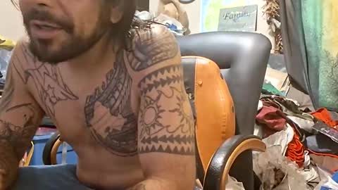 Snapshot of deadbirdink8o8 chatting on April 2026 09:32:02 AM deadbirdink8o8 online show from April 2026 09:32:02 AM