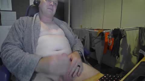 deadlysgy online show from May 2026 07:23:02 PM