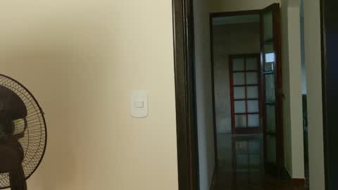 Snapshot of deanlek chatting on April 2026 08:31:02 PM Dean online show from April 2026 08:31:02 PM