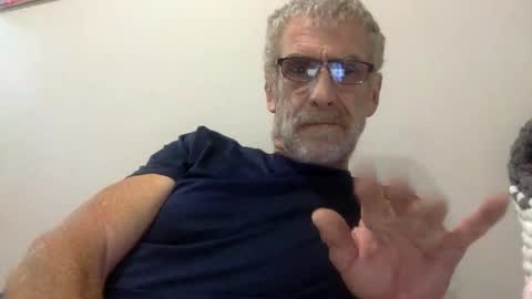 deanofflove221000 online show from May 2026 04:28:01 AM