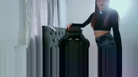 Snapshot of dear_juliet chatting on February 2025 10:58:01 PM Juliet online show from February 2025 10:58:01 PM