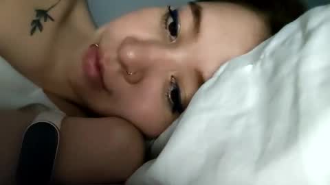 Snapshot of dearmilu28 chatting on October 2025 11:11:01 AM dearmilu28 online show from October 2025 11:11:01 AM
