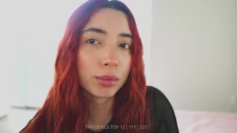 NINA   30OFF online show from December 2025 12:36:01 PM