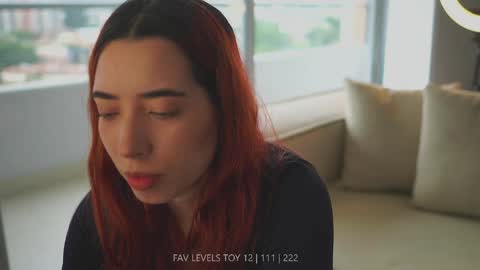 Snapshot of dearnina chatting on April 2026 12:35:01 PM NINA 30OFF online show from April 2026 12:35:01 PM