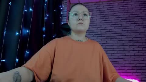 Debbie Mon Tue Fri Sun Sat GMT 3 1000am - 0400pm  online show from January 2025 03:17:02 PM