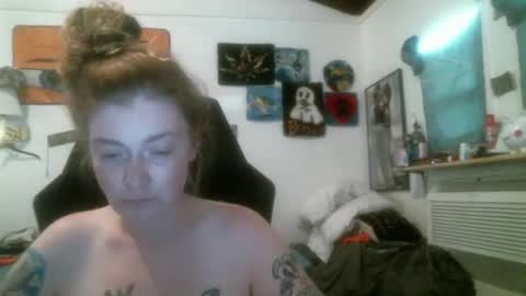 DEBBIE online show from November 2025 05:46:01 PM