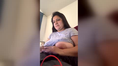 Snapshot of debie_lehee chatting on January 2026 03:14:01 PM Victoria online show from January 2026 03:14:01 PM