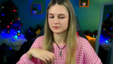 Snapshot of deboralarson chatting on December 2024 03:50:02 AM Debora online show from December 2024 03:50:02 AM