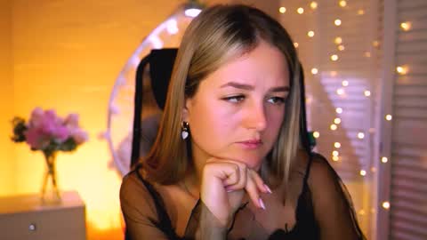 Snapshot of deboralarson chatting on November 2025 03:51:02 AM Debora online show from November 2025 03:51:02 AM